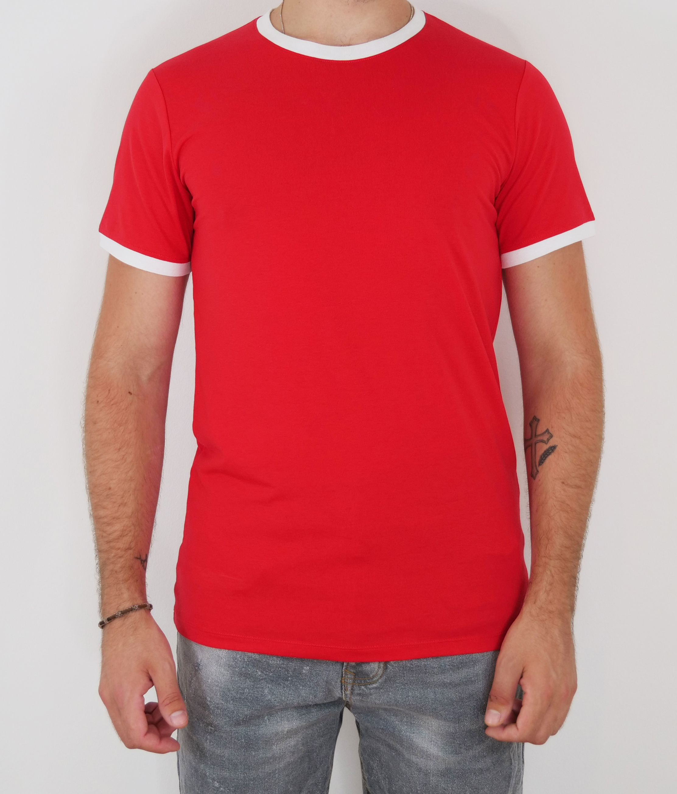 Ringer T-Shirt in Rot/Weiß